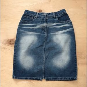 NY Jeans woman’s vintage jeans skirt